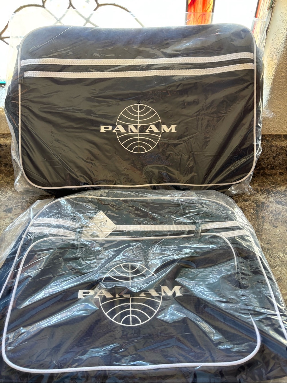 New In Bag Pan Am Retro Inspired Canvas Weekender Travel Bags. Navy